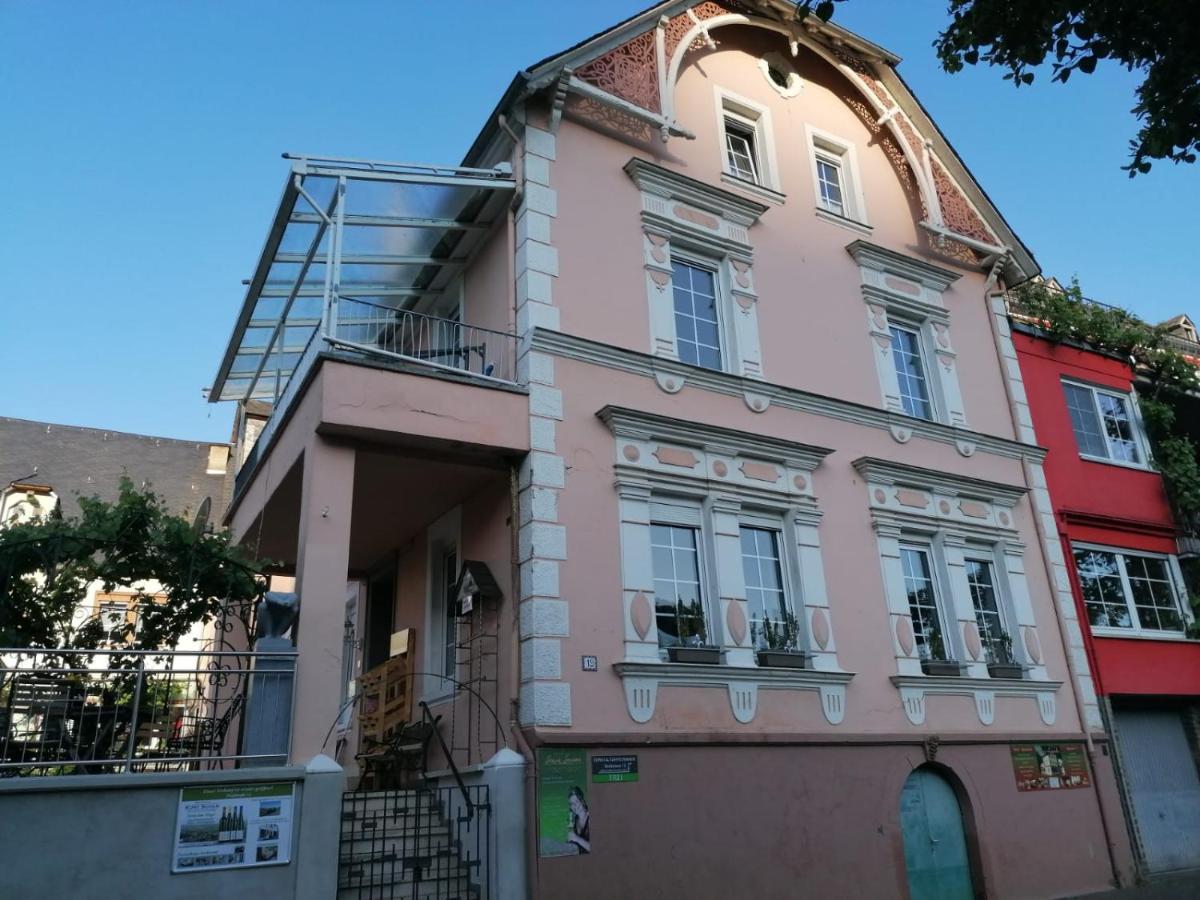 Moselena Apartment Райл Екстериор снимка